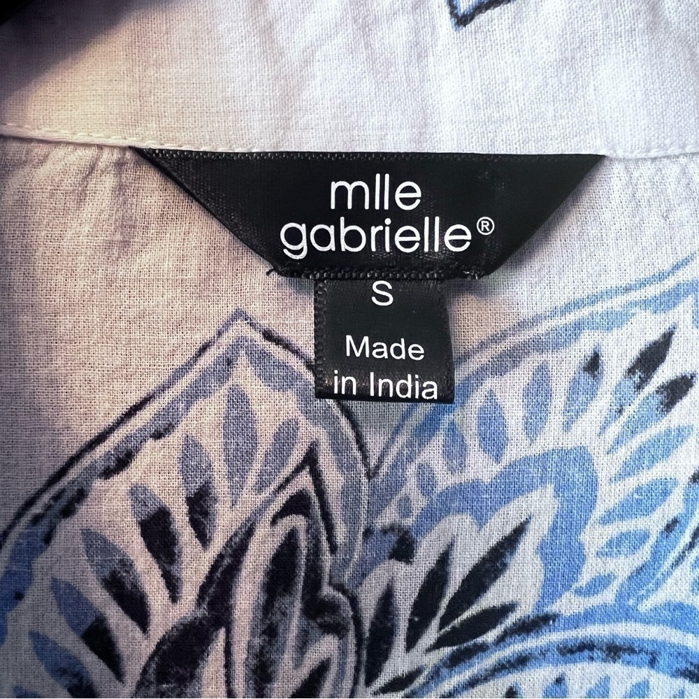 MLLE GABRIELLE • White & Blue print Dress Size S oversized dress No belt - Picture 6 of 12